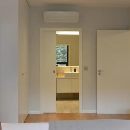 Apartment Lf Begonia, By Lf *